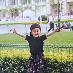 徐媛吃瓜视频大全播放免费,免费观看,笑料横生,带你领略娱乐圈趣味瞬间 第2张 徐媛吃瓜视频大全播放免费,免费观看,笑料横生,带你领略娱乐圈趣味瞬间 第2张